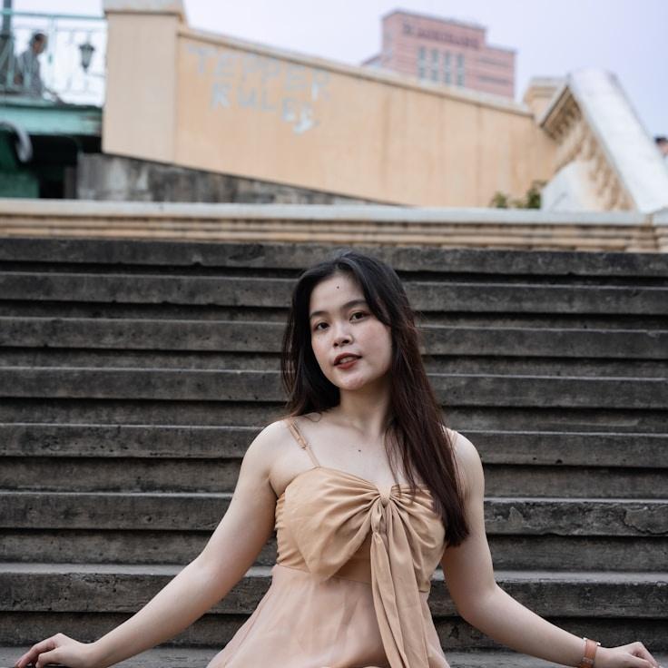 Emma de Vries - Founder of Ember Maple Grove