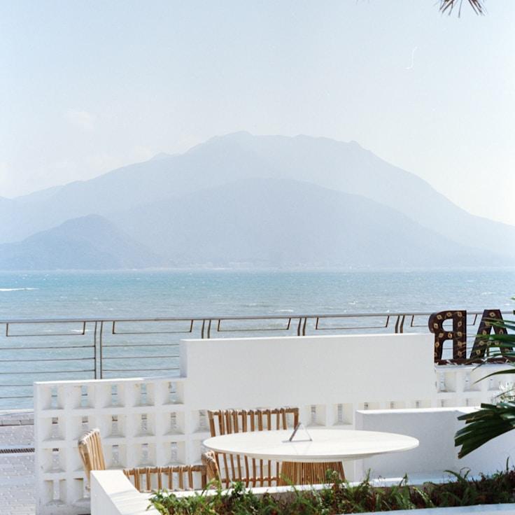 Family terraces and cafés for calm evenings in Amsterdam